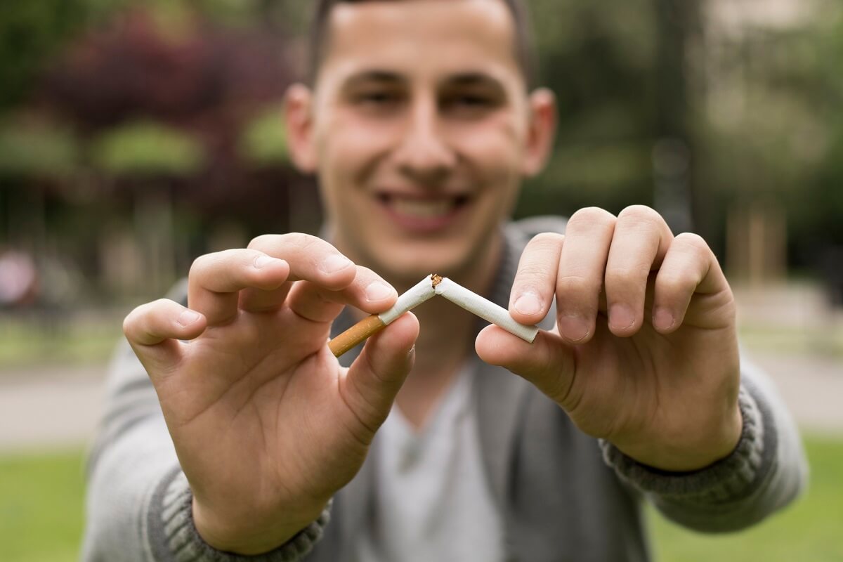 Teen giving smoking popping